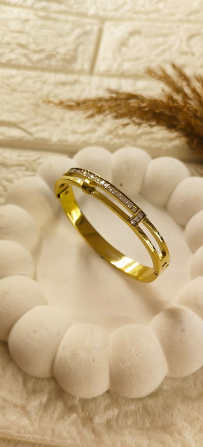 Aurelia Crystal Luxe Bangle Bracelet