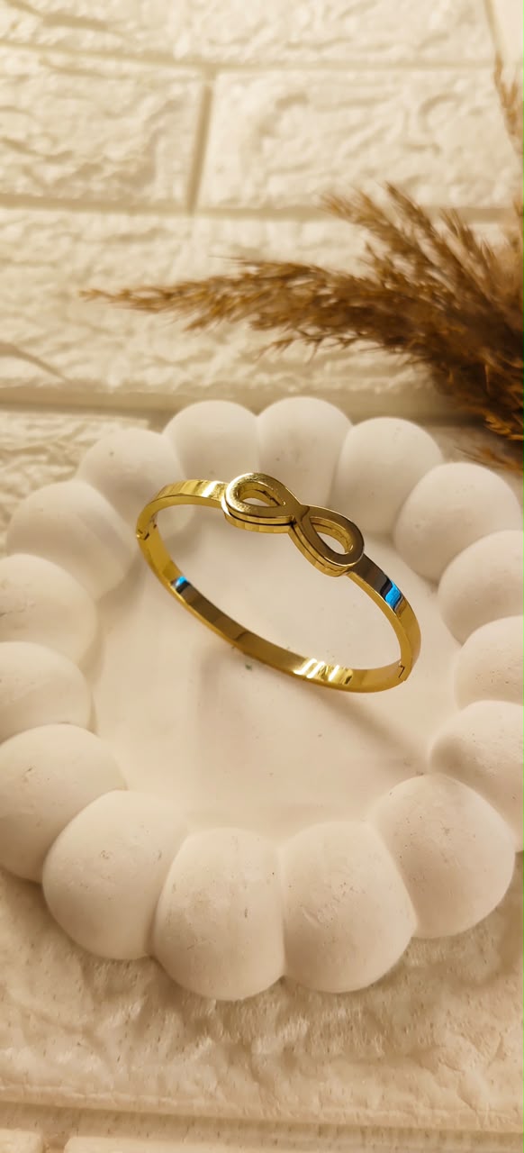 Elara Infinity Luxe Bangle Bracelet