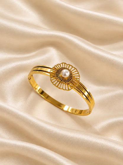 Aurelia Pearl Bloom Bangle Bracelet