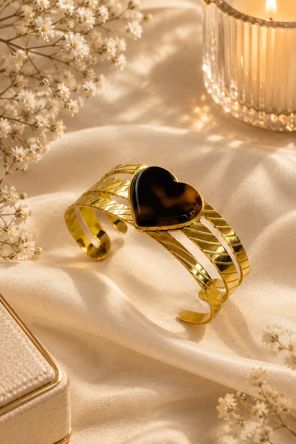 Onyx Heart Luxe Cuff