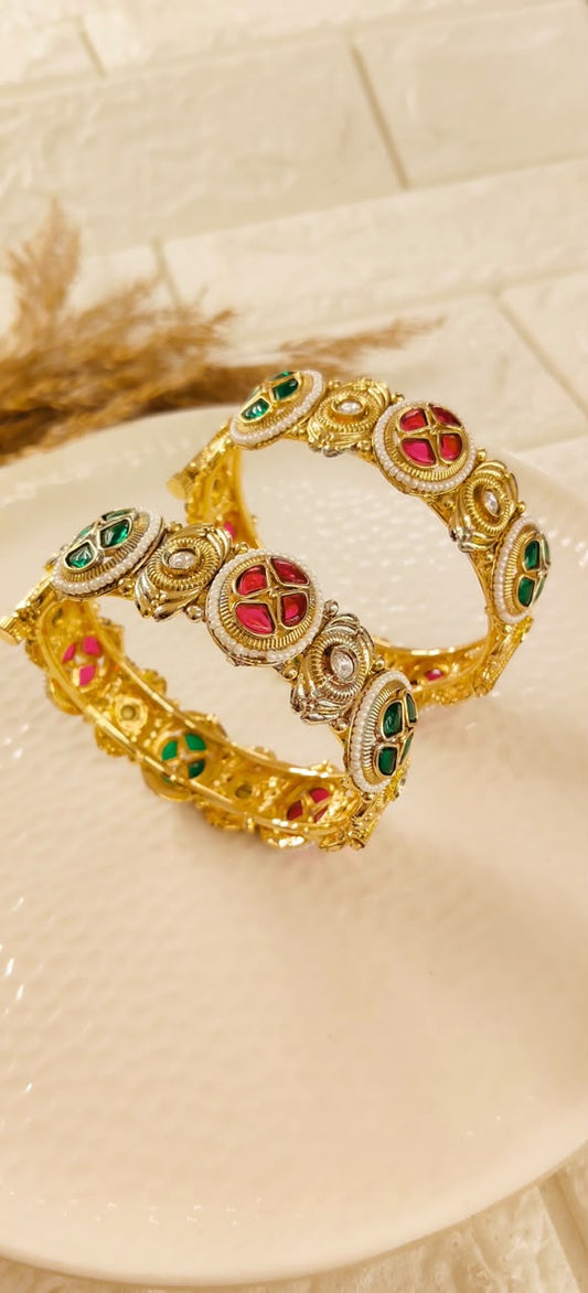Meera Royal Kundan Bangles
