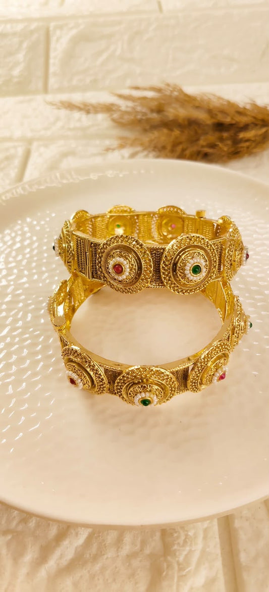 Rivaaz Emerald Heritage Bangles
