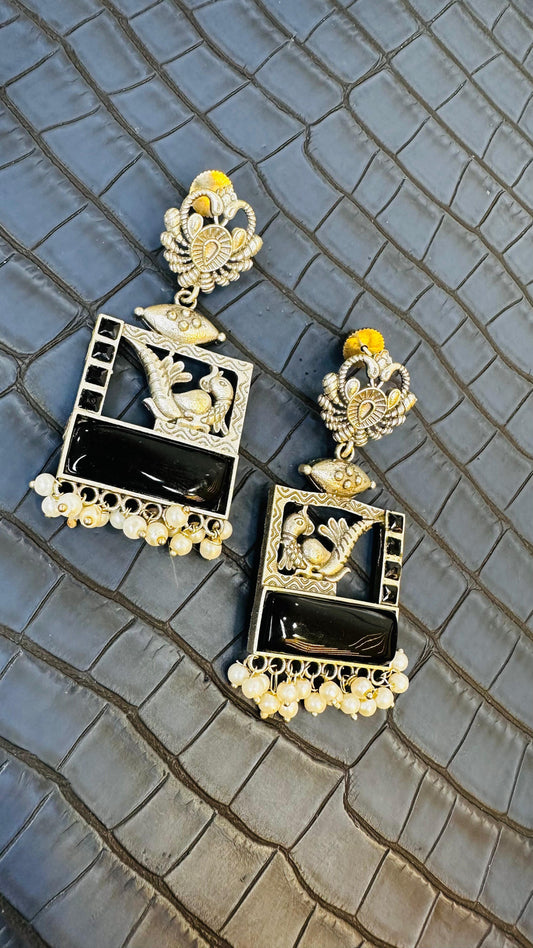 Shahi Mayuri Drops Earings