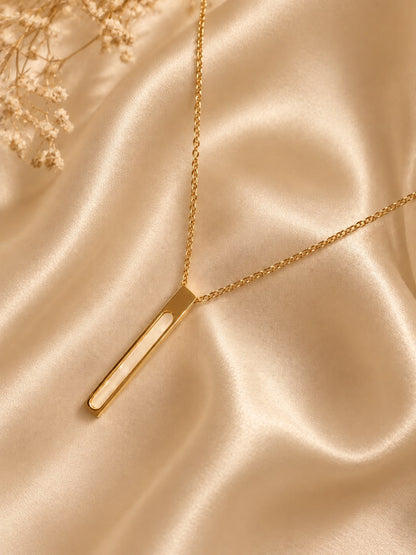 Bar Pendant Necklace – Minimalist Gold Chain with Mother of Pearl