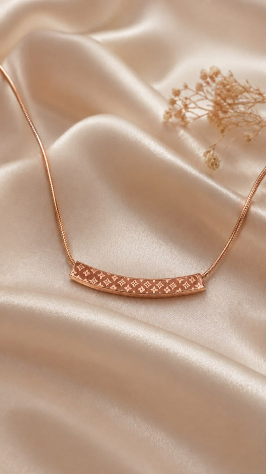 Luxe Pattern Bar Necklace