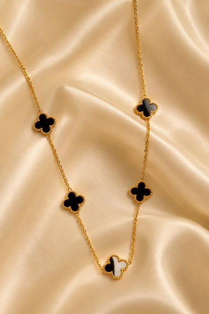 Black Clover Chain Necklace – Minimal Layered Clover Pendant for Women