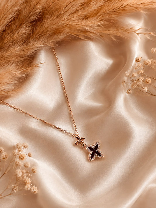 Black Clover Crystal Pendant Necklace – Elegant Designer Chain