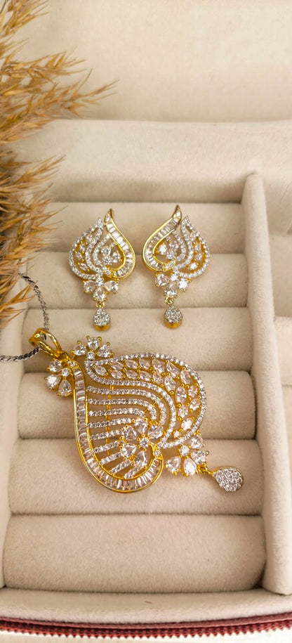 Celestial Luxe Cascade Pendant Set