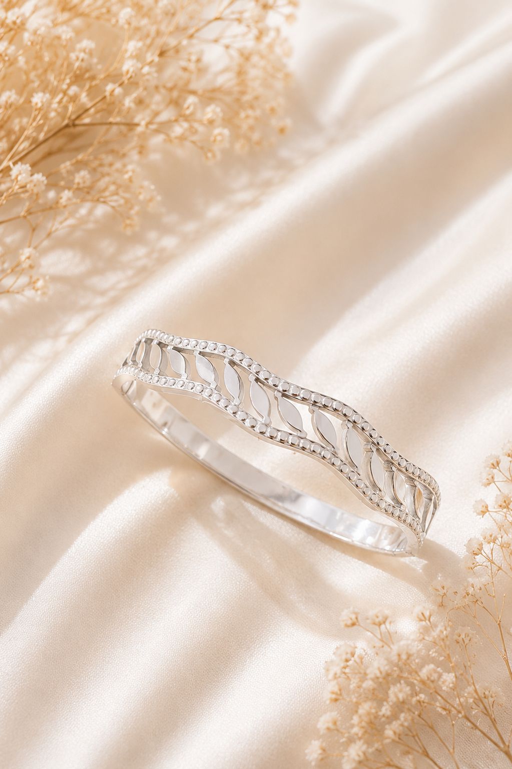 Aurelia Leaf Luxe Bangle Bracelet