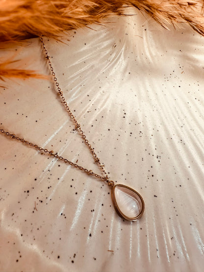 Affordable HeyBae gold teardrop pendant necklace at ₹499