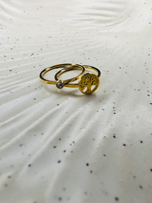 HeyBae Clover and Solitaire Dual Ring Combo – Gold Anti-Tarnish Stainless Steel