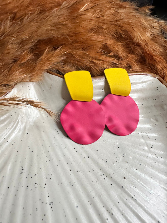 Model Wearing HeyBae Geometric Colorful Earrings with Modern Outfit