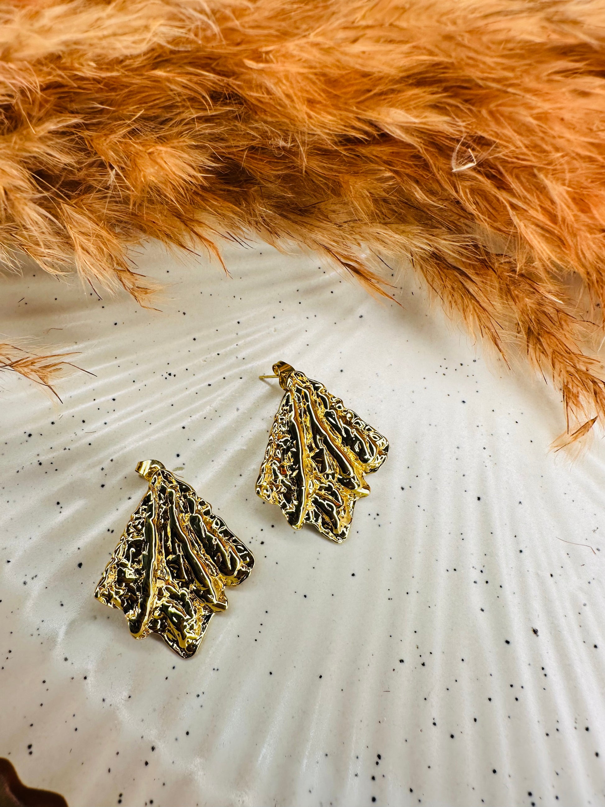 Model Wearing HeyBae Gold-Tone Abstract Leaf Earrings