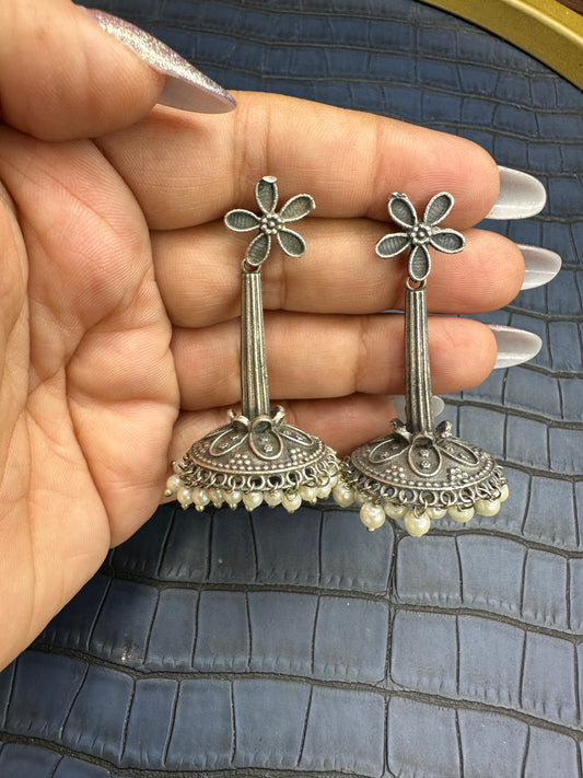 Model Wearing HeyBae Big Oxidised Earrings with Ethnic Attire