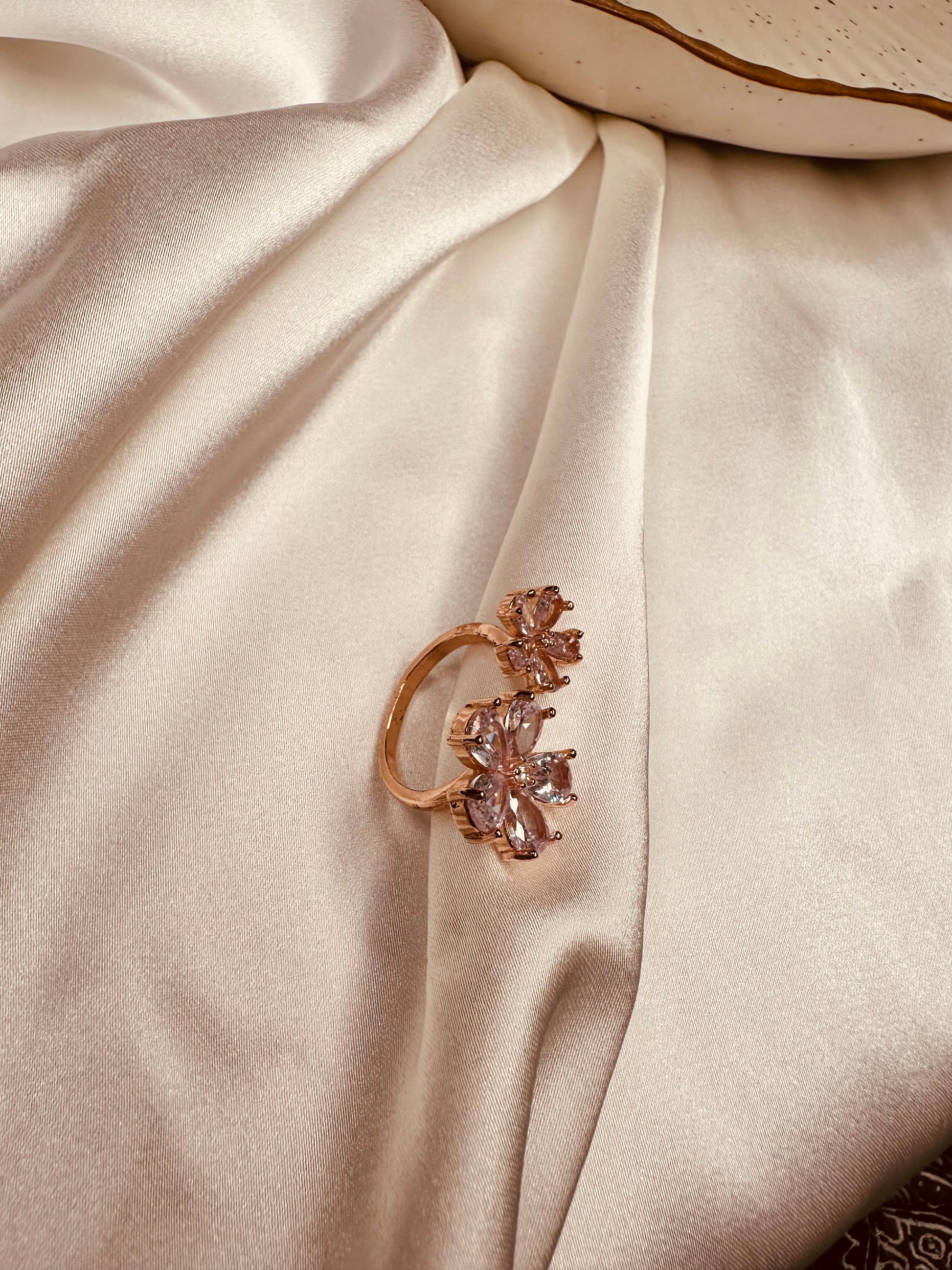 Stainless steel rose gold floral ring with American Diamonds – stylish women’s jewelry
