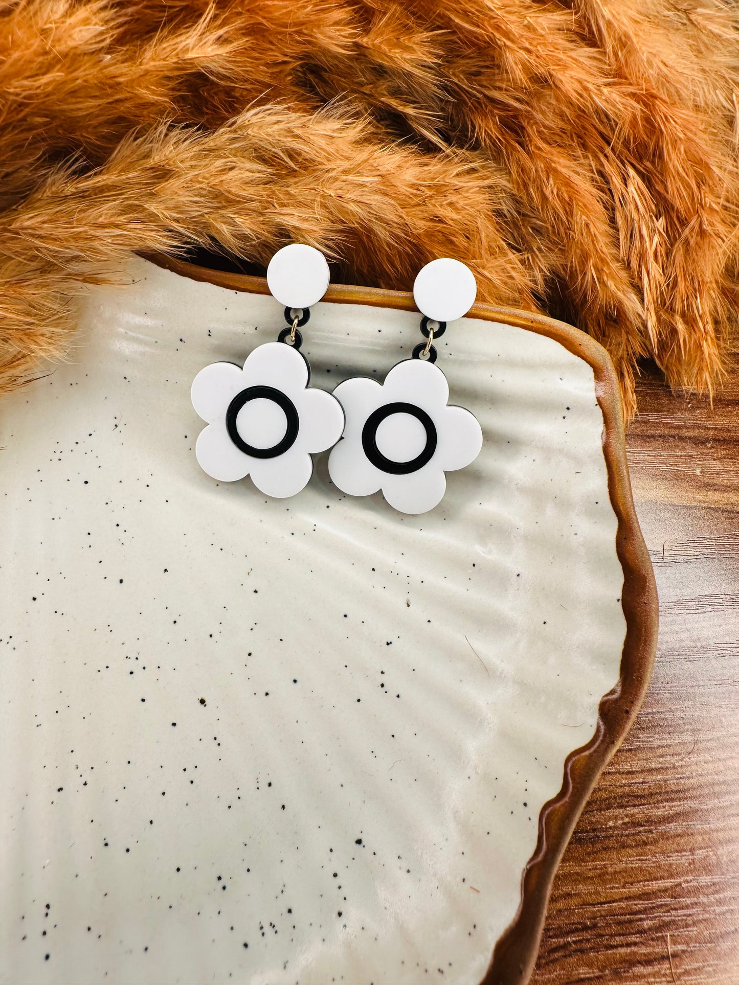 Close-up Detailing of HeyBae White Flower Drop Earrings with Brass Finish