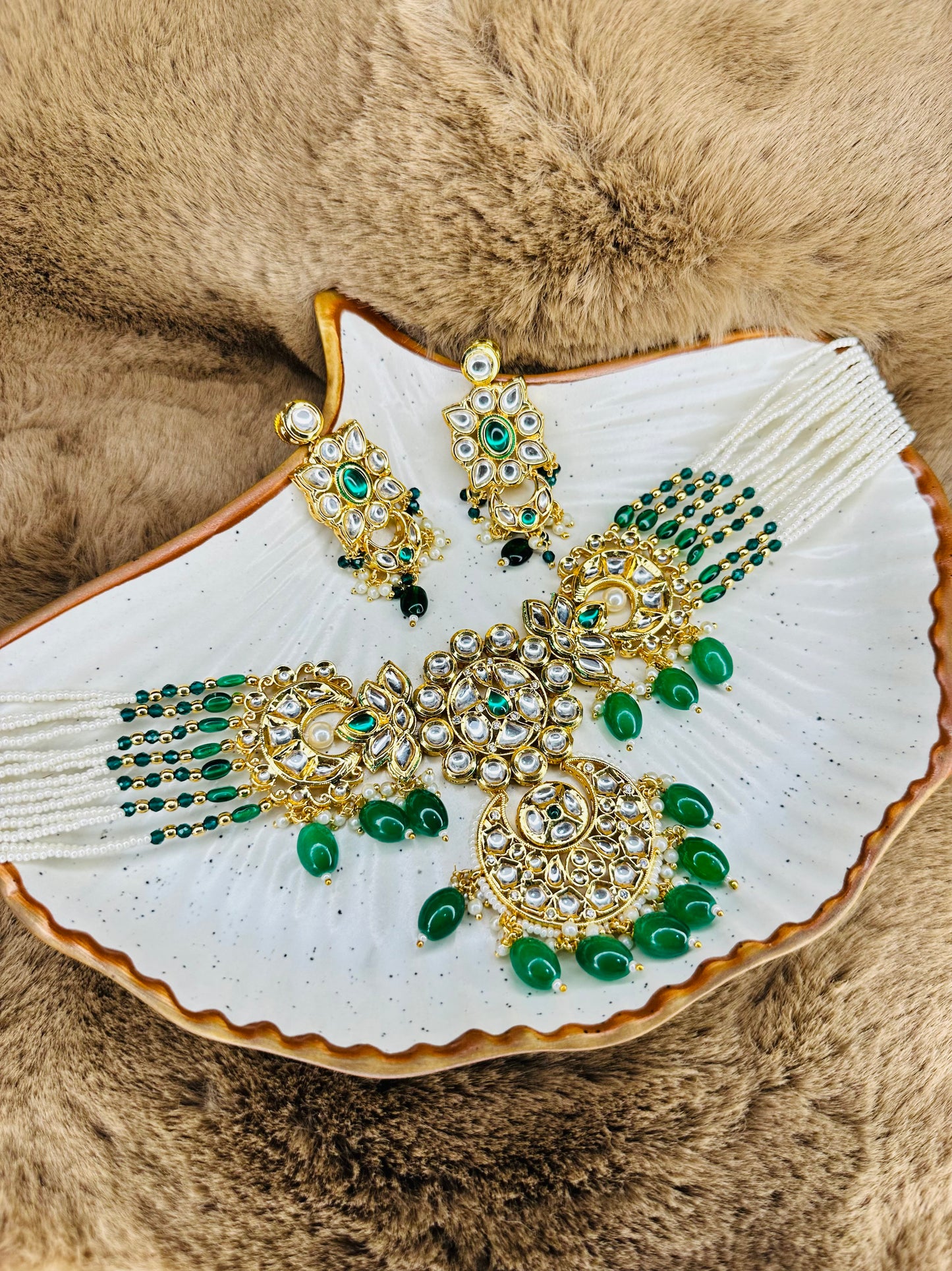 kundan-necklace-set-pearl-earrings-jewlery