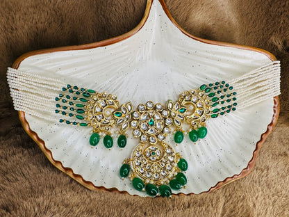 kundan-necklace-set-pearl-earrings-ethnic-jewelry-wear